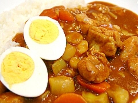 お肉が柔らかく！チキンカレー